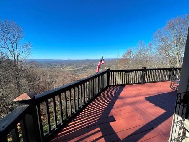 31 Grant Dr, Brasstown, NC 28902 - Image #1