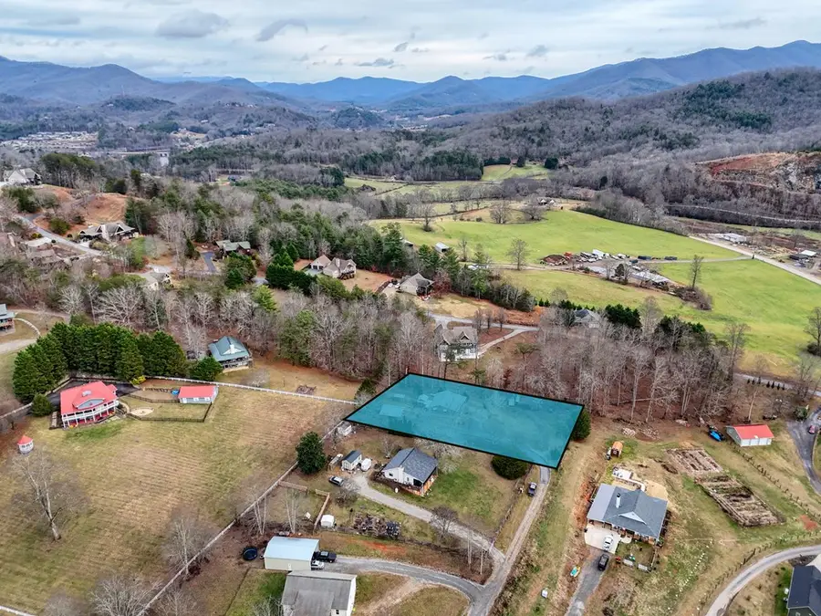 2276 Lovingood Rd., Hiawassee, GA 30546 - #2