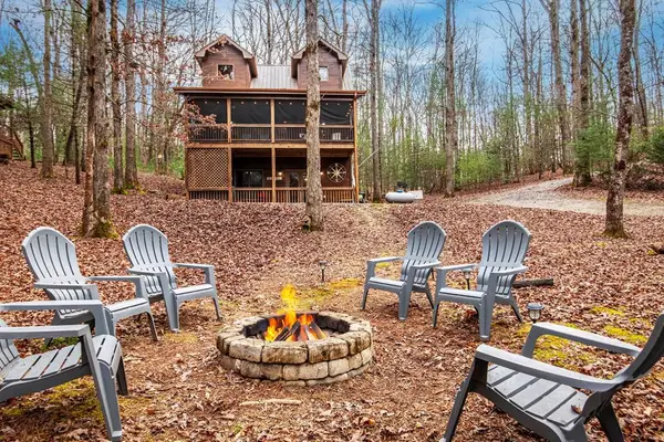 850 Mountain Lake Circle, Blue Ridge, GA 30513