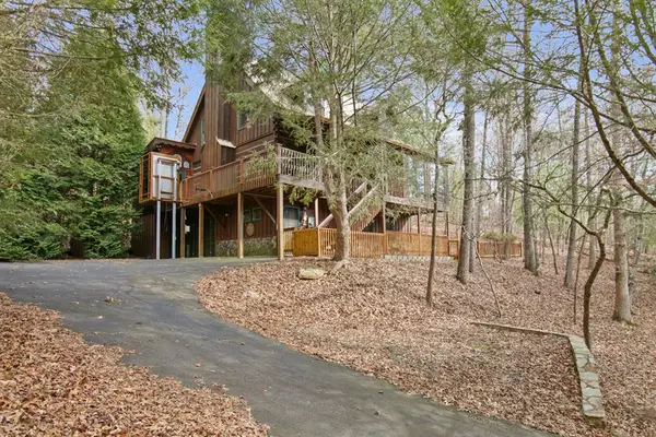 143 Kaely Drive, Mineral Bluff, GA 30559