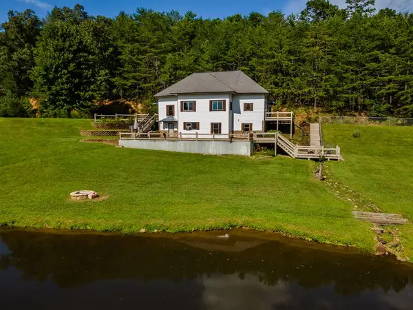 2637 River Road, Mineral Bluff, GA 30559