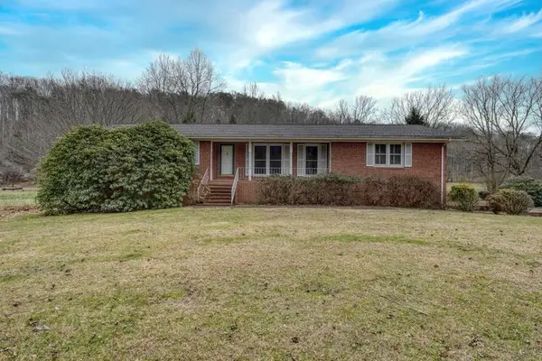 6112 Byers Creek Road, Young Harris, GA 30582