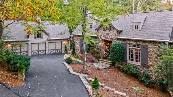 81 Flycatcher Point, Big Canoe, GA 30143