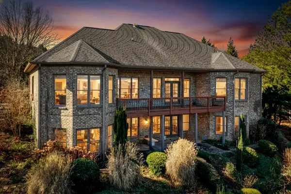 100 Fox Paw Leaf Court, Ellijay, GA 30536