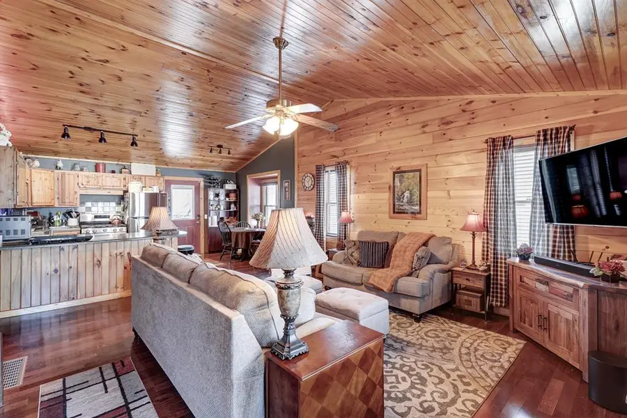 388 Cozy Cove Road, Blairsville, GA 30512 - Image #2