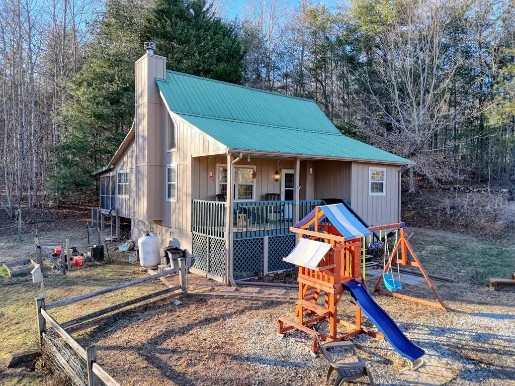 531 Wikle Road, Hayesville, NC 28904 - Image #1