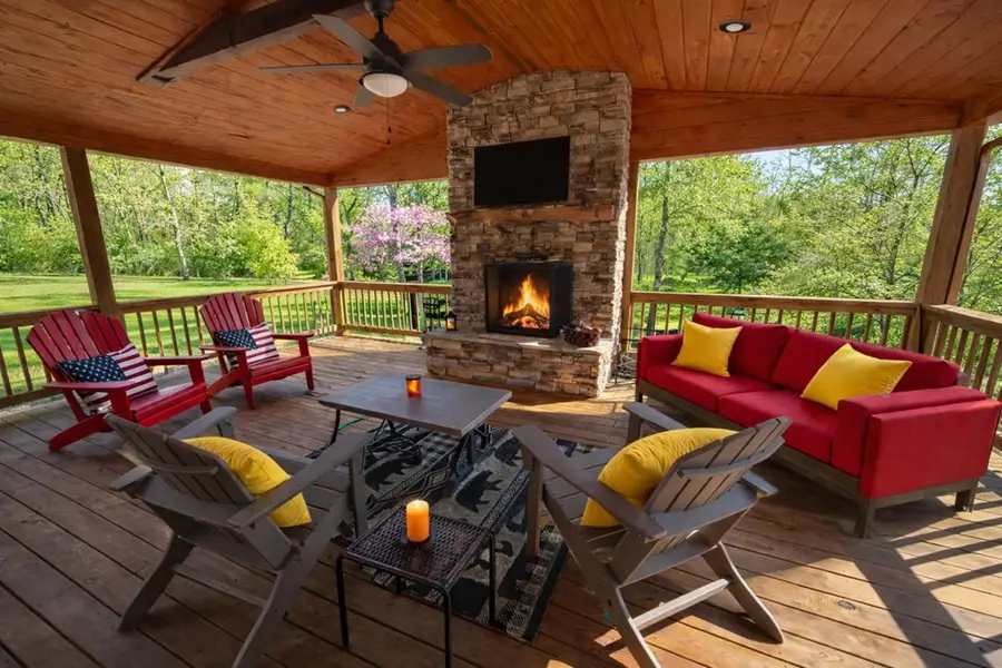 740 Highland Gap, Mineral Bluff, GA 30559 - Image #3