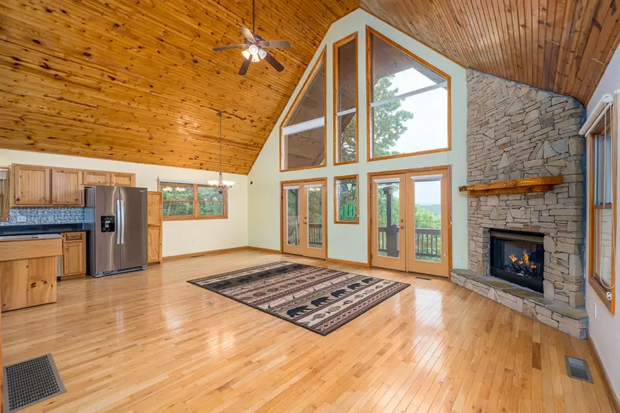 818 Five Forks Drive, Murphy, NC 28906 - #3