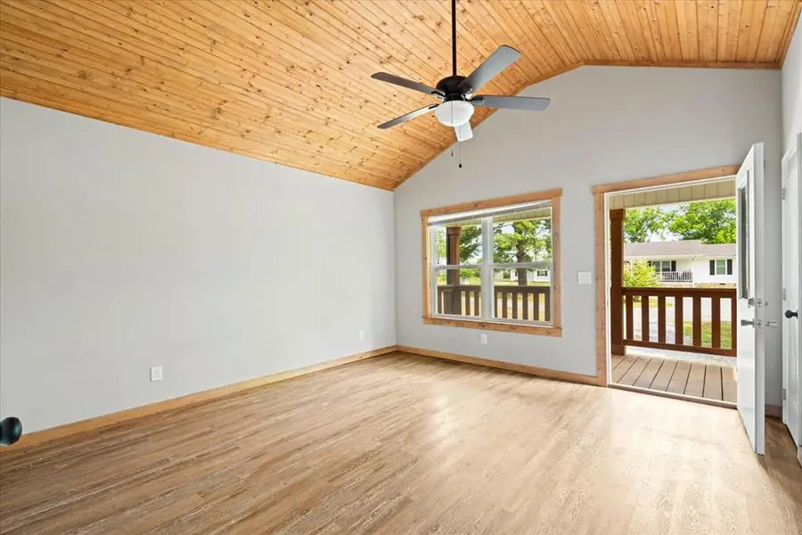 4 W 5th Avenue, Chatsworth, GA 30705 - #3