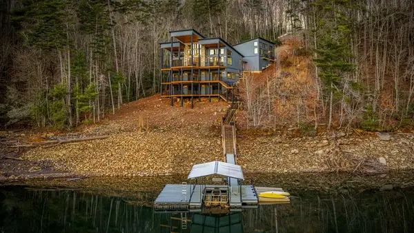 770 Fish Hook Point, Blue Ridge, GA 30513