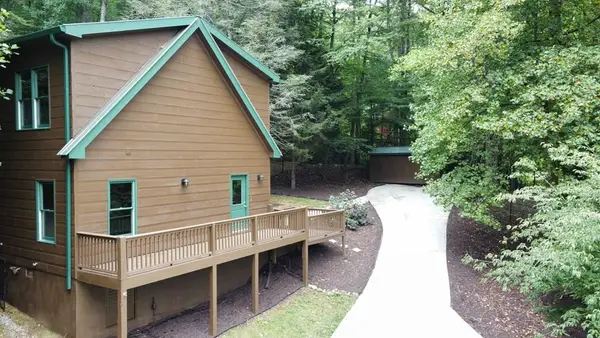 1013 Hwy 60, Suches, GA 30512