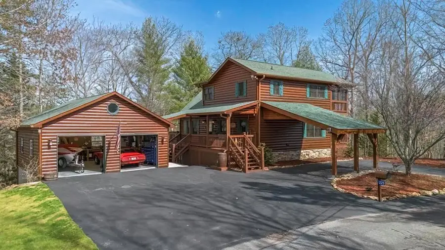 225 Hiawatha Trail, Blue Ridge, GA 30513 - #2