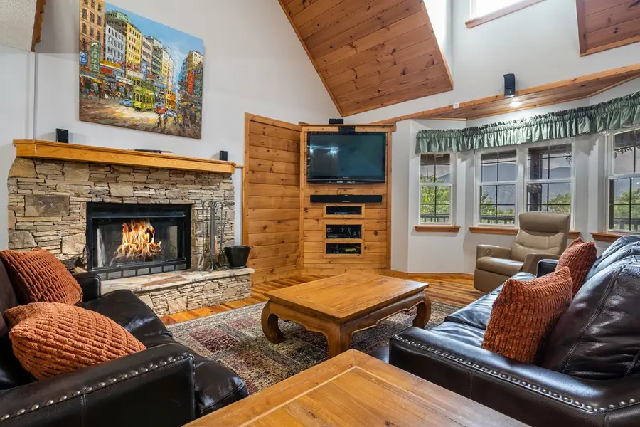 349 Moon Shadow View N, Blairsville, GA 30512 - #3