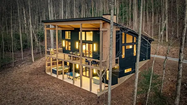 122 Cohutta Overlook Way, Blue Ridge, GA 30513