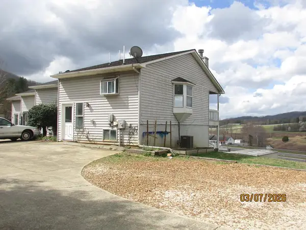 46 Mockingbird Lane, Hayesville, NC 28904