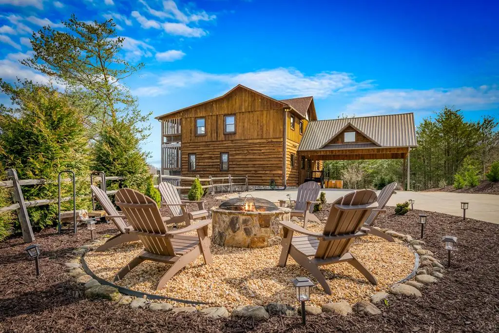 406 Hope Drive, Blue Ridge, GA 30513 - #1