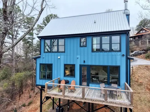 11 Soaring Eagle Lane, Clayton, GA 30525