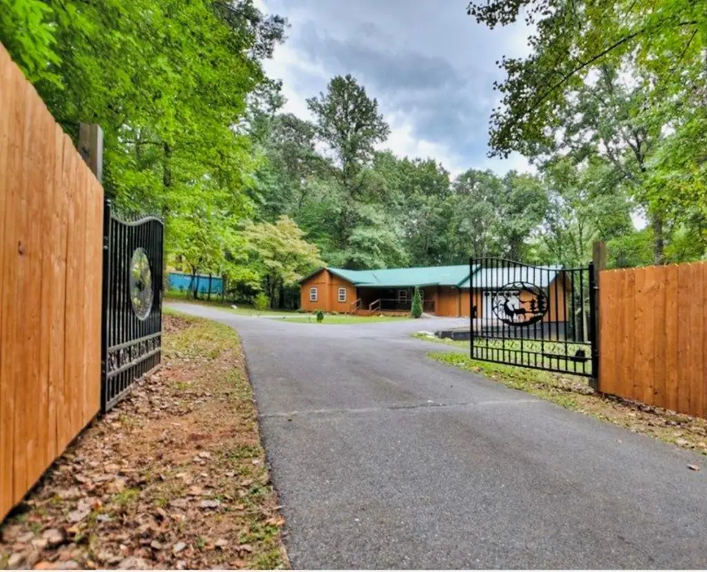 1843 Old Mobile Road, McCaysville, GA 30555 - #1