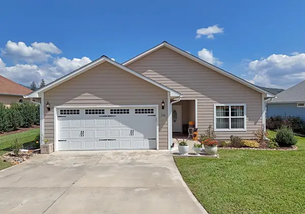 348 Riverwalk Circle, Hayesville, NC 28904