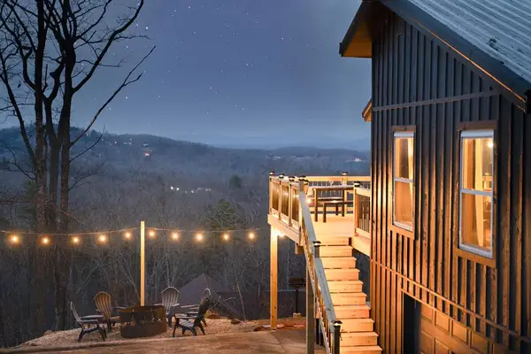 199 Highland Circle, Blue Ridge, GA 30513