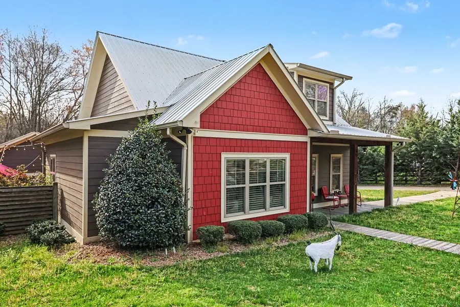 584 Ada Street, Blue Ridge, GA 30513 - #3