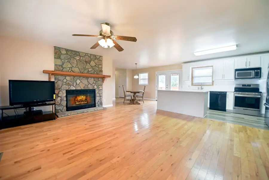 252 Dixie Drive, Blairsville, GA 30512 - #2