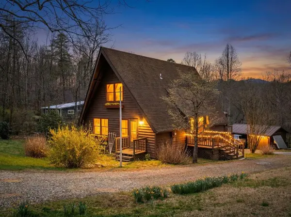 1721 Settlement Road, Young Harris, GA 30582