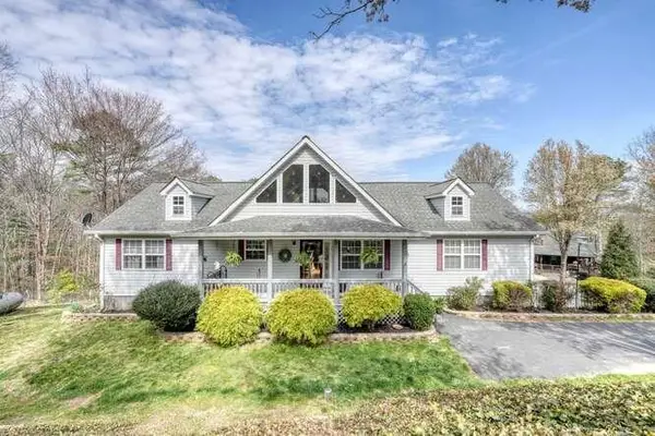 228 Brookhaven Drive, Blairsville, GA 30512