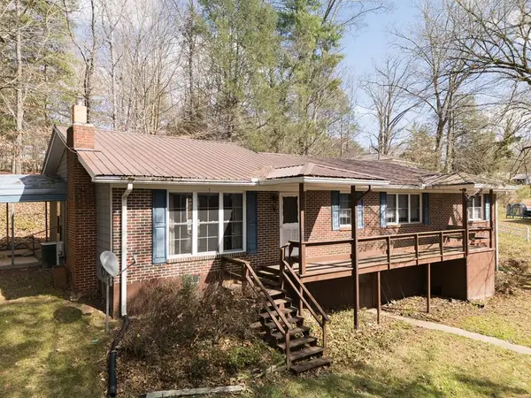 321 Kimsey Street, Blairsville, GA 30512