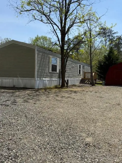 1281 NE Lawrence Smith Road, Hayesville, NC 28904