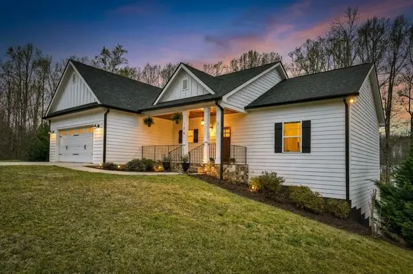 186 Meadow Circle, Ellijay, GA 30540
