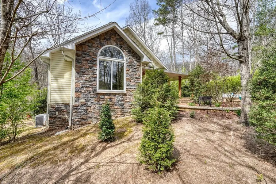 339 Henderson Road, Young Harris, GA 30582 - #3