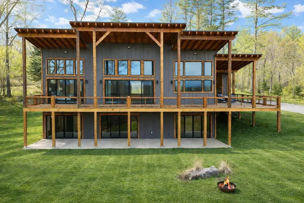 391 Sunrock Mountain Road, Blue Ridge, GA 30513 - #1