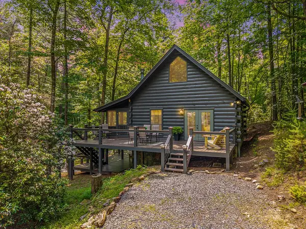 40 Lakeside Drive, Blue Ridge, GA 30513