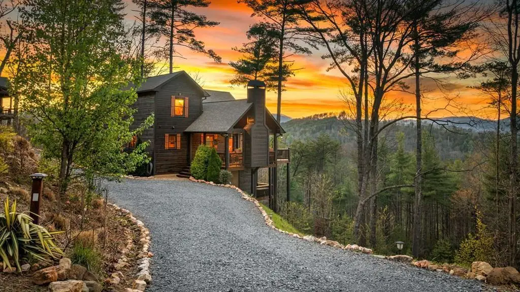 267 Oasis Drive, Blue Ridge, GA 30513 - #1