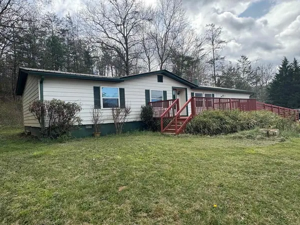 319 Bethabara Road, Hayesville, NC 28904