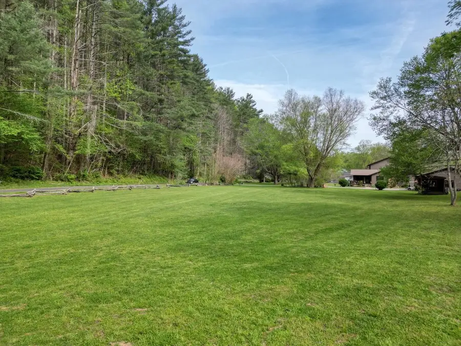 1908 Riverside Drive, Hiawassee, GA 30546 - #3