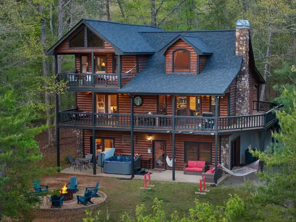 327 Dancing Trees Trail, Morganton, GA 30560