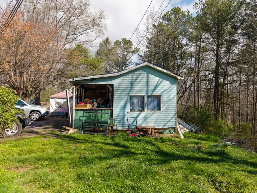 10085 Lakewood Hwy, Mineral Bluff, GA 30559 - #3