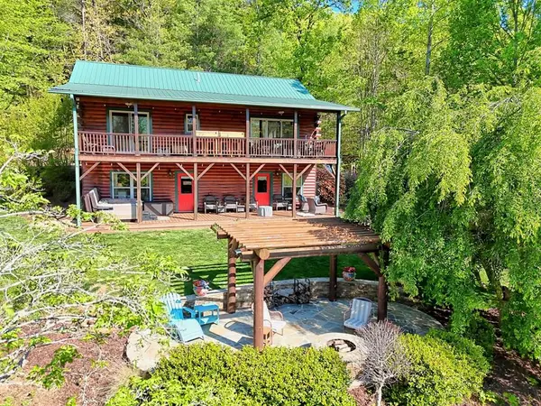 71 Leisure Time Lane, Murphy, NC 28906