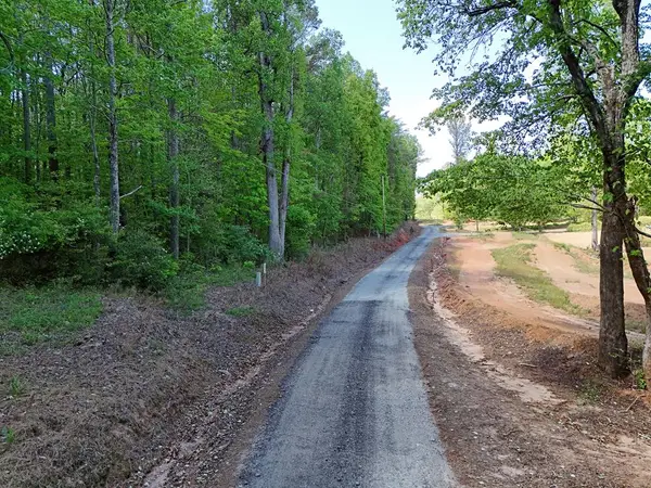 255/257 Westside Drive, Dawsonville, GA 30534