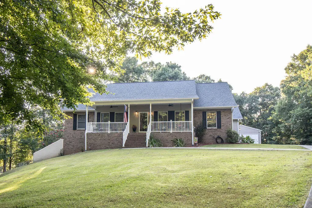 141 Chambers Mtn, Mineral Bluff, GA 30559 - #1