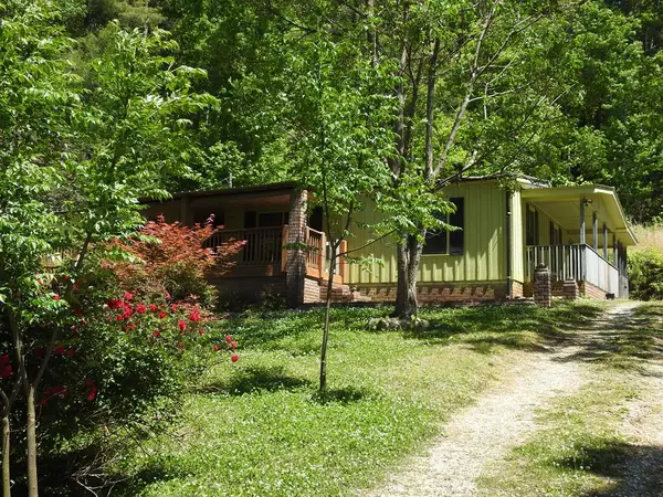 9503 Tails Creek Road, Ellijay, GA 30540