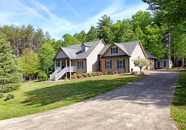146 Creek Hollow Lane, Blairsville, GA 30512