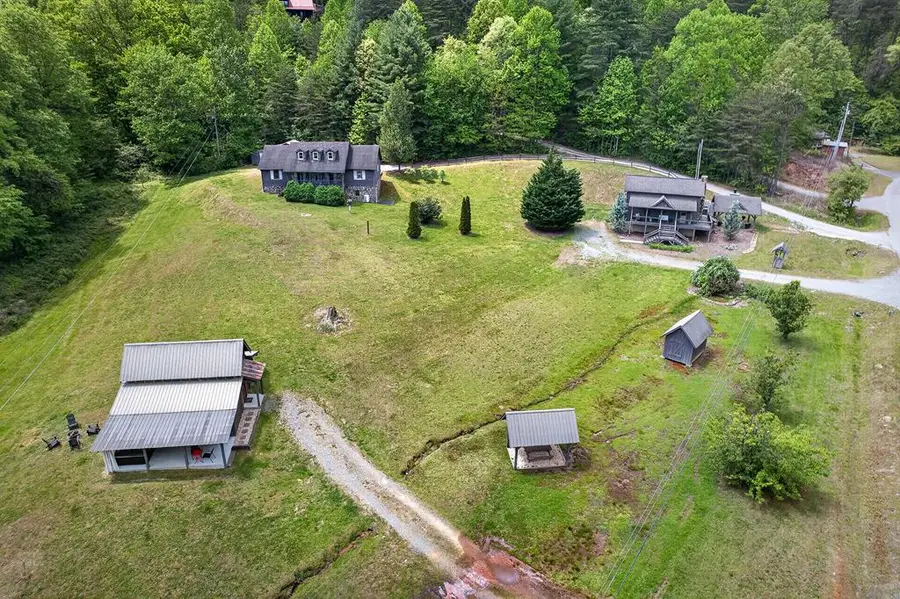 353 Sunrise Road, Blue Ridge, GA 30513 - #2