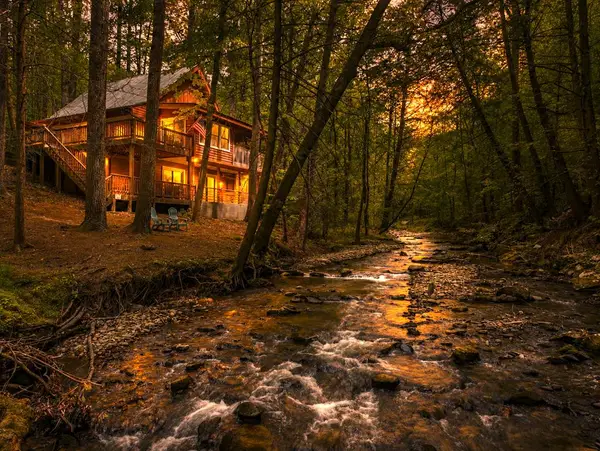 53 Laurel Ridge Drive, Ellijay, GA 30536