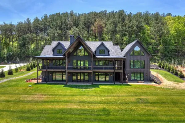 1753 Grassy Creek Road, Copperhill, TN 37317