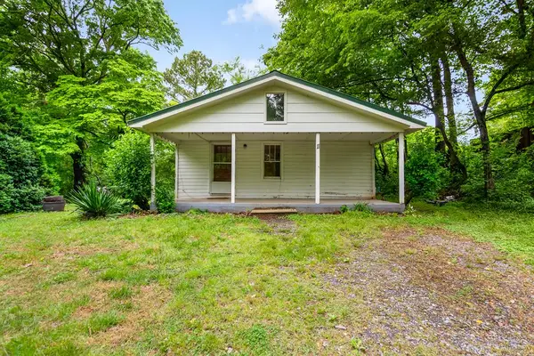11 Whisper Lane, Ellijay, GA 30536