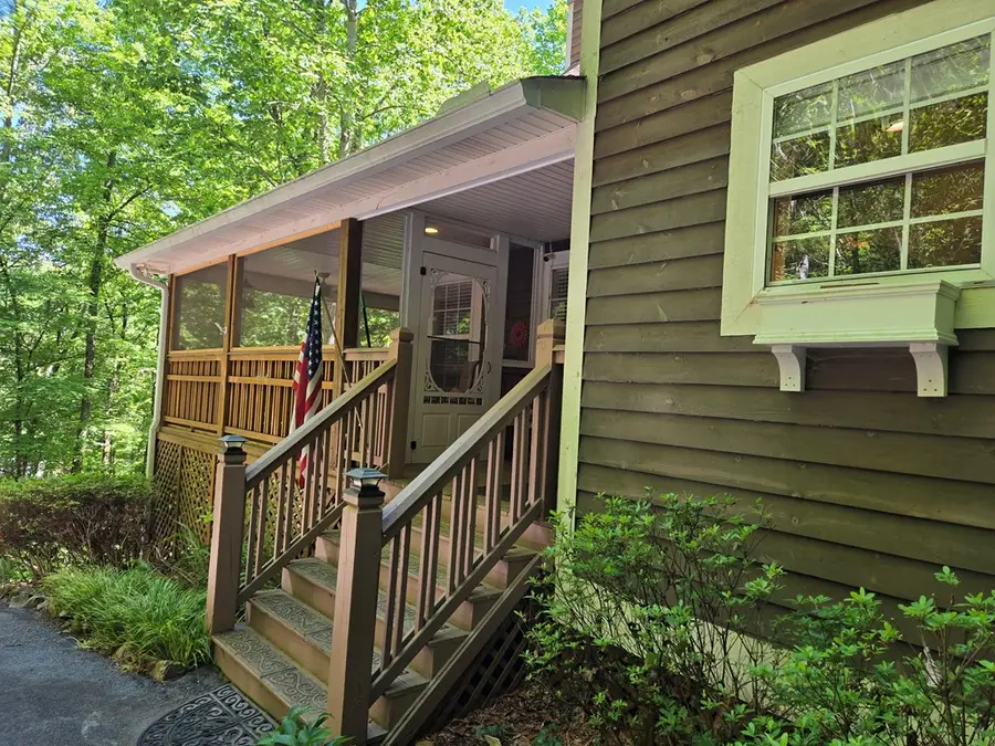 2102 Pooh Corner, Hiawassee, GA 30546 - #2