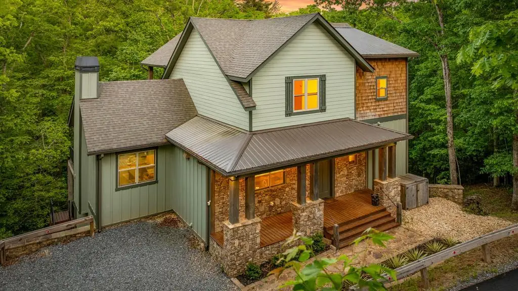152 N Hiawatha Trail, Blue Ridge, GA 30513 - #1